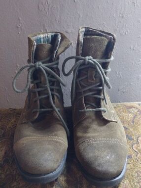 BassHunter,Size9,Men's Brown Suede Lace-Up Boots